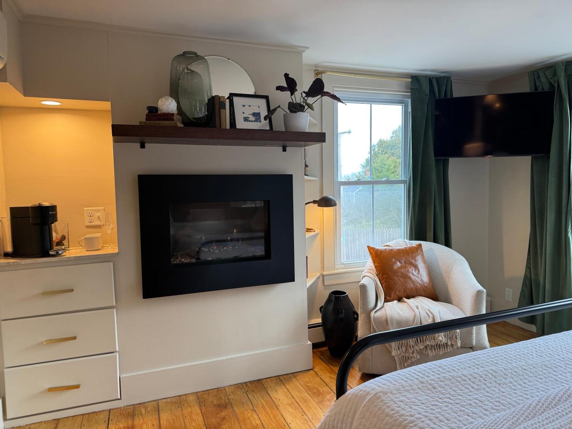 Hideaway Inn Maine Камдън Екстериор снимка