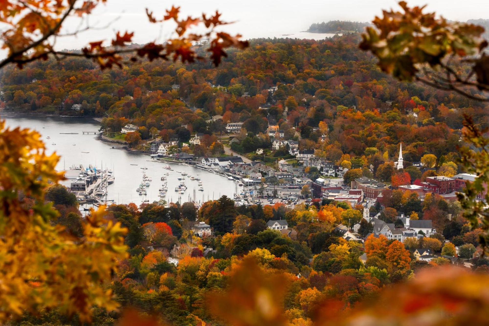Hideaway Inn Maine Камдън Екстериор снимка